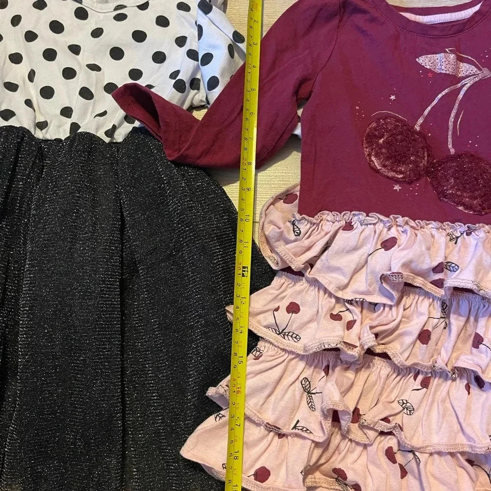 Set of 2 girls dresses Epic threads Nnjxd size 5 130cm - Picture 2 of 6